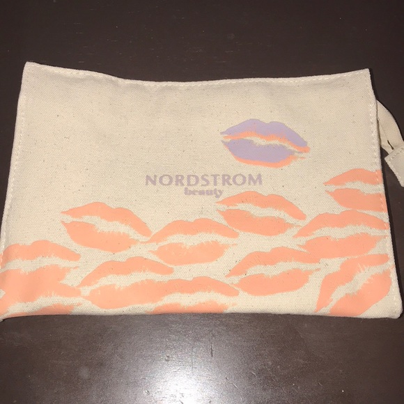 New Nordstrom beauty canvas cosmetic bag - Picture 1 of 5